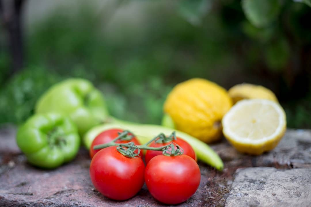 Ontdek alles wat u moet weten over het gewicht van de citroenschil. Leer hoe u het kunt gebruiken bij het koken, de voordelen ervan en hoe u uw recepten kunt optimaliseren met dit verfrissende en aromatische ingrediënt.